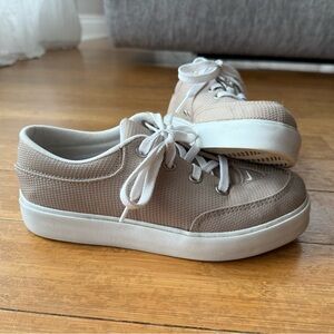 Vintage Nike Platform Sneakers